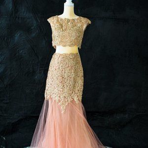 Sherri Hill dress Peach Gold Beaded Tulle Size 0 Prom Stunning Gown lace jewels